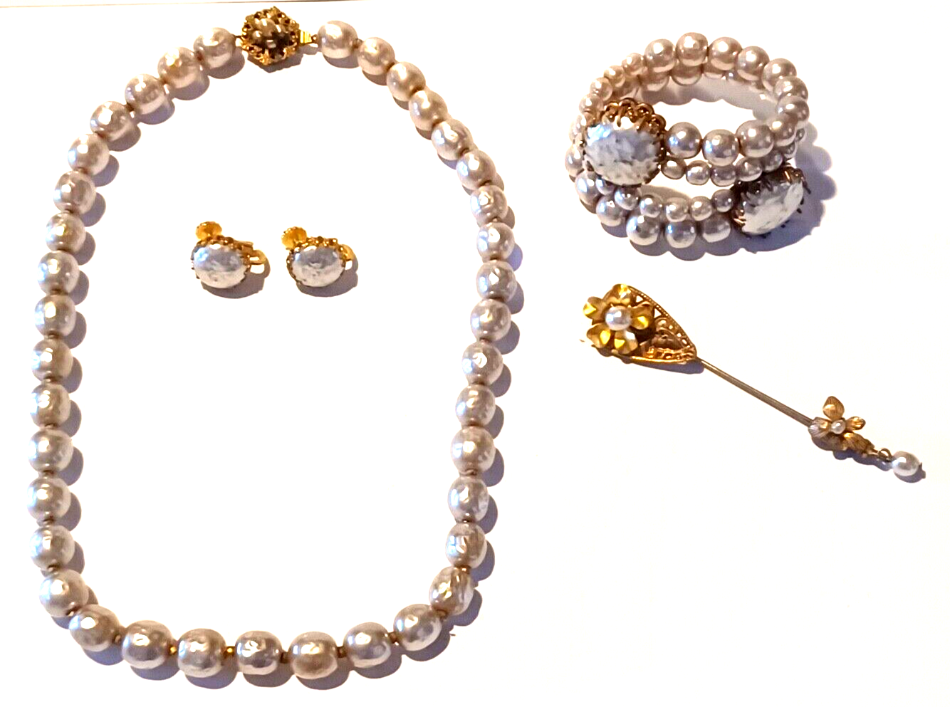 RARE Vintage Miriam Haskell 4pc Pearl & Goldtone Set Signed image 2