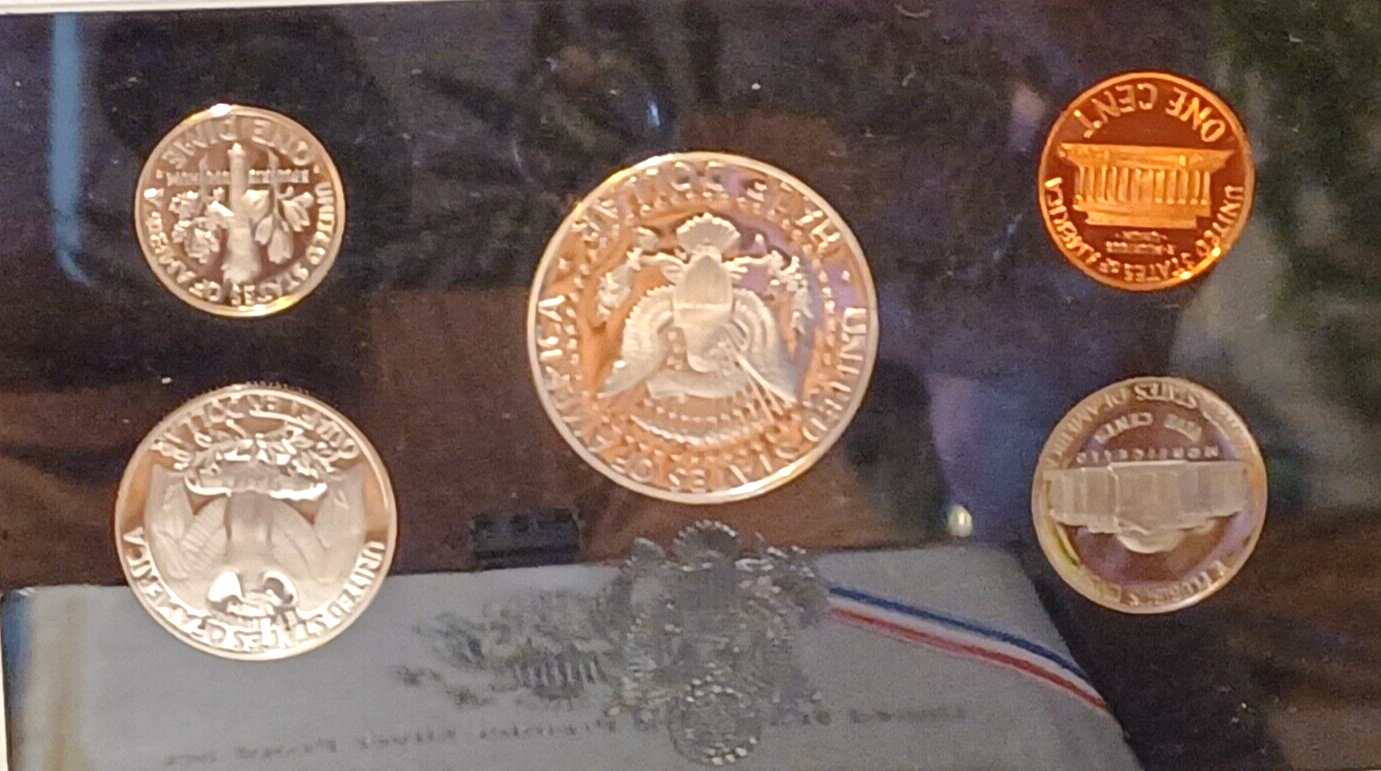 1997 U.S. Mint PREMIER SILVER PROOF Set Original Mint Packaging & COA image 4