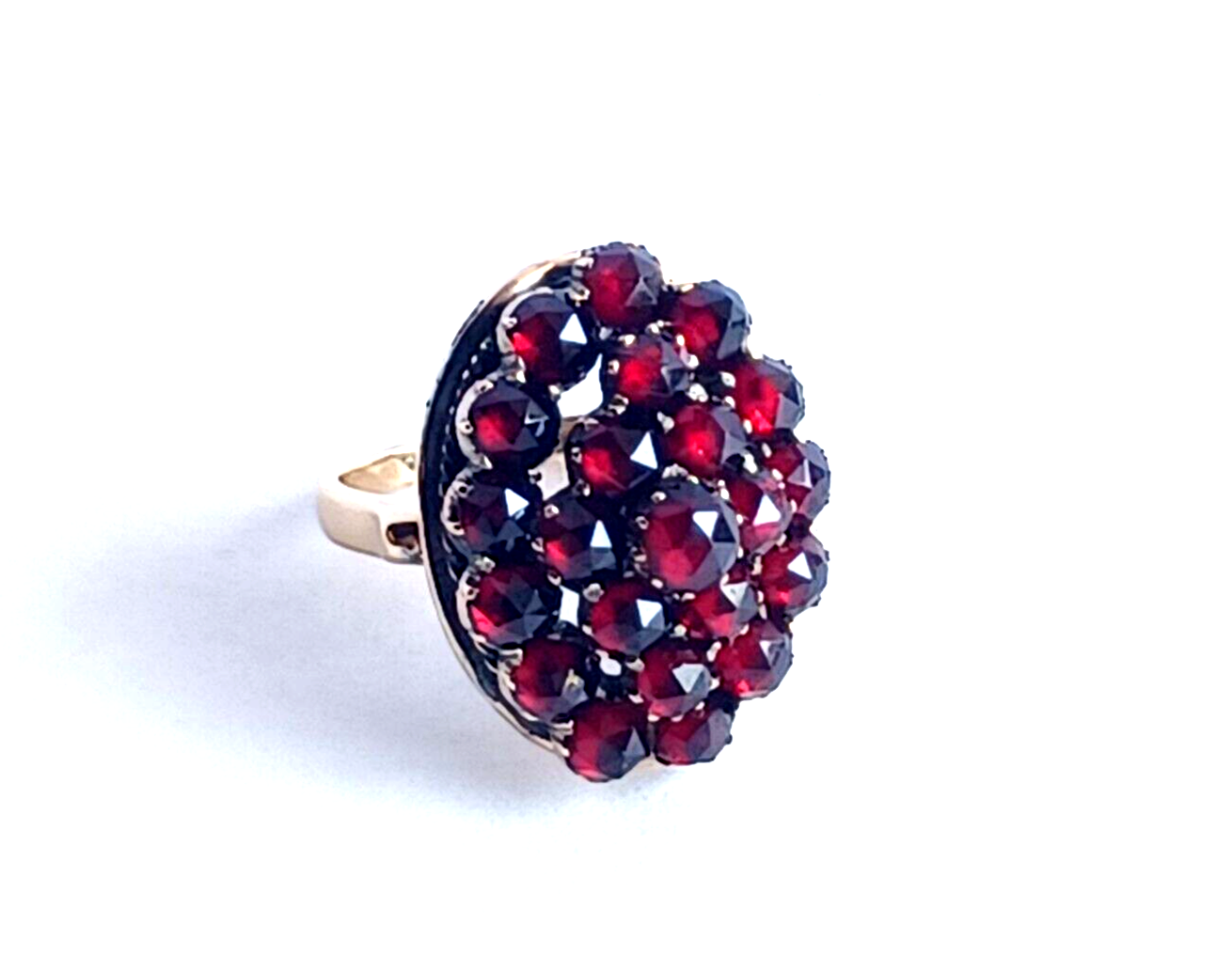 Antique Victorian Bohemian Garnet & 10K Yellow Gold Ring image 1