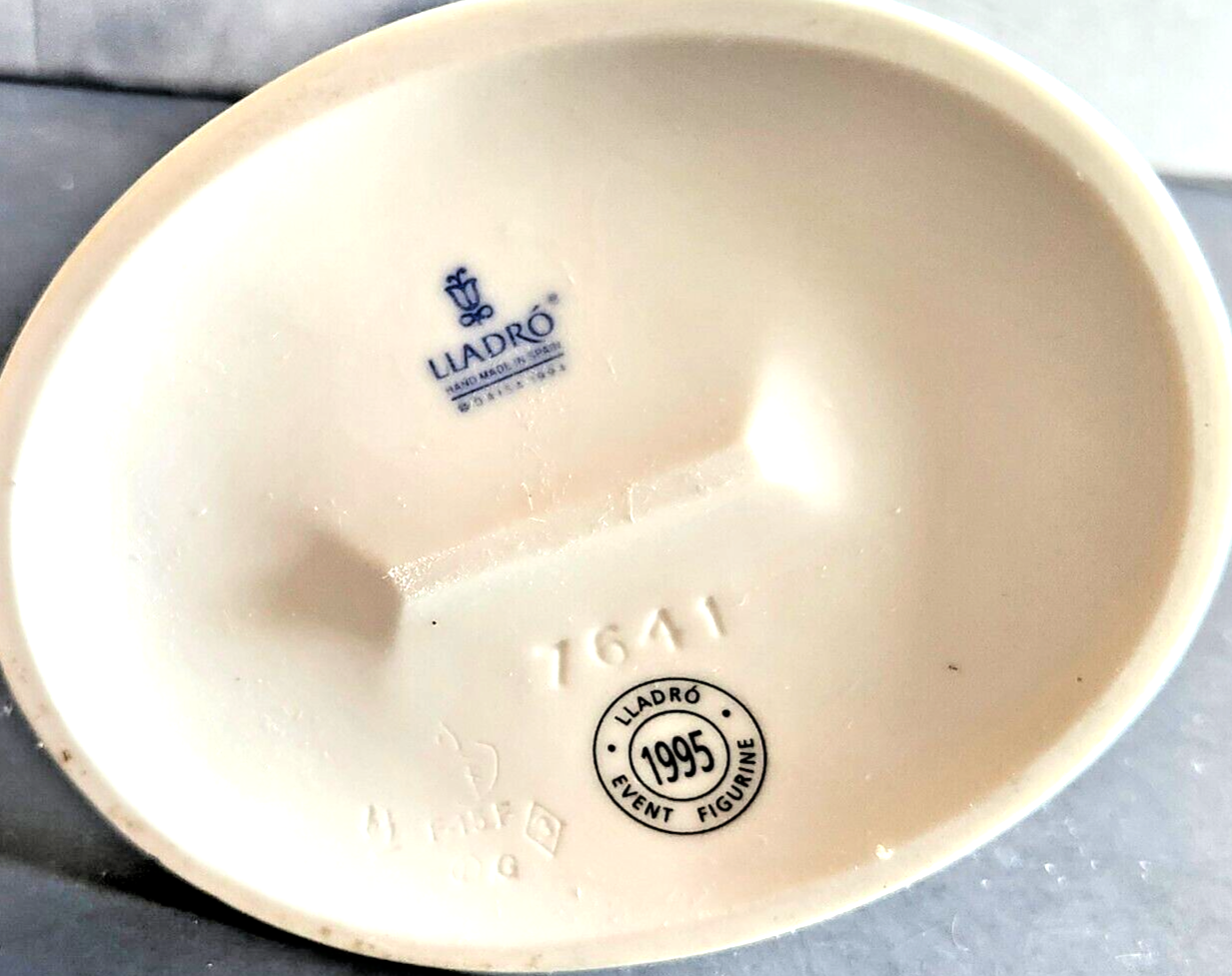 LLADRO #7641 For A Perfect Performance 1995 Event Ballerina Figurine image 8