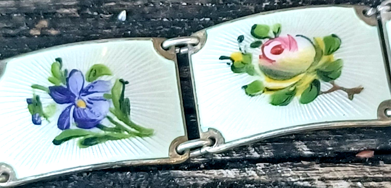 Vintage Norwegian Sterling Silver Guilloche Enamel Flower Panel Bracelet image 5