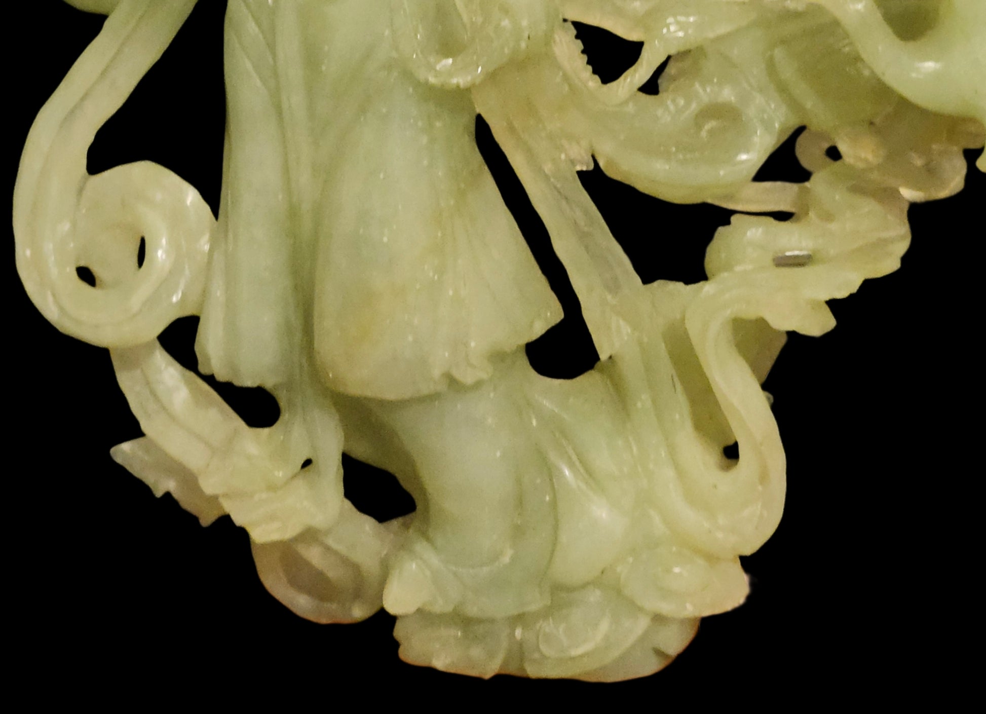 Vinatge Carved Chinese Jade Kwan Yin Geisha Statue w/ Wood Base image 5