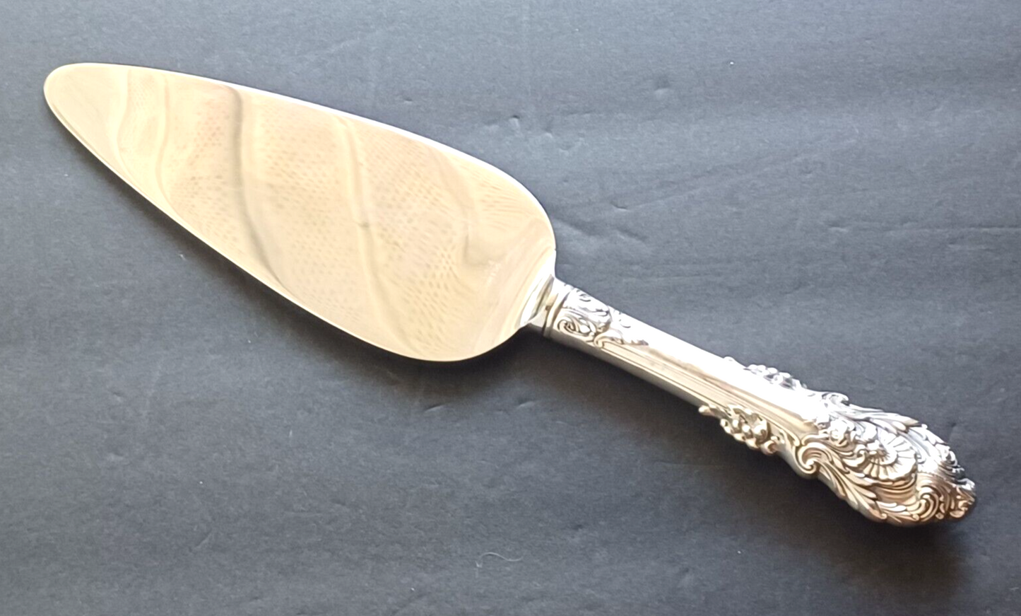 Sir Christopher by Wallace Sterling Silver Pie Server Serving Piece image 0