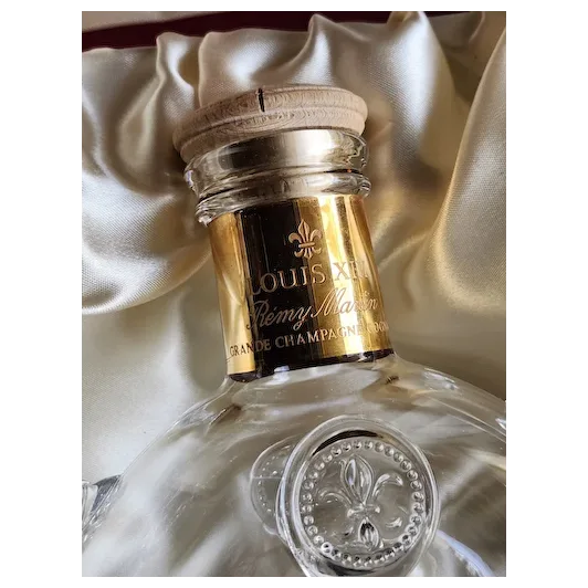 Remy Martin Louis XIII Cognac Baccarat Crystal Empty 750ml Bottle w/ Casket Shap image 3