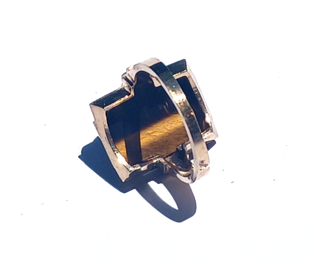 Vintage Men's Tigers Eye Roman Soldier Intaglio & 10K Gold Ring image 7