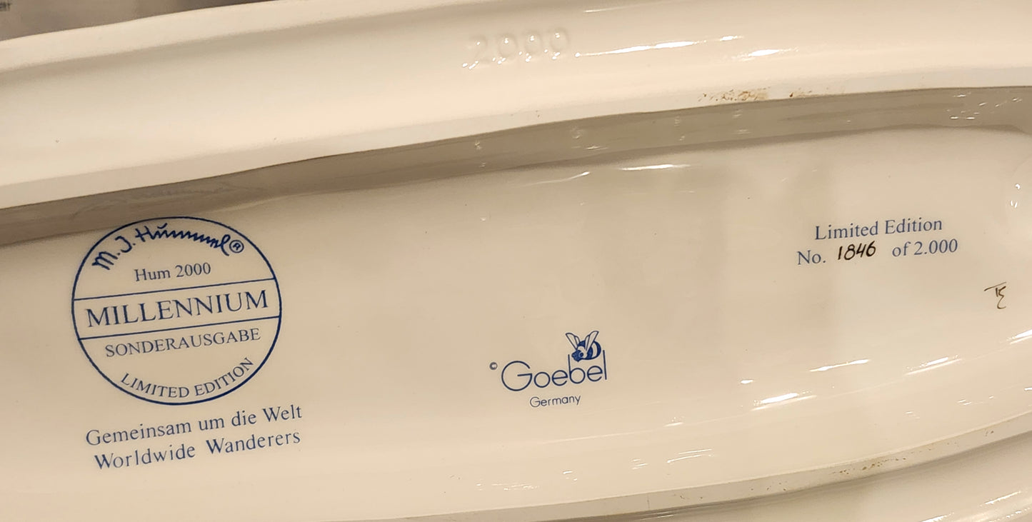 Hummel # 1440 "Worldwide Wanderers" Millennium HUM 2000 Limited Edition Figurine image 8