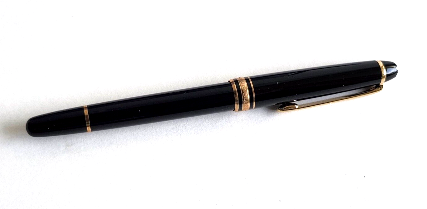 Montblanc Meisterstuck Gold-Coated Classique Black Rollerball Pen w/ Box image 0