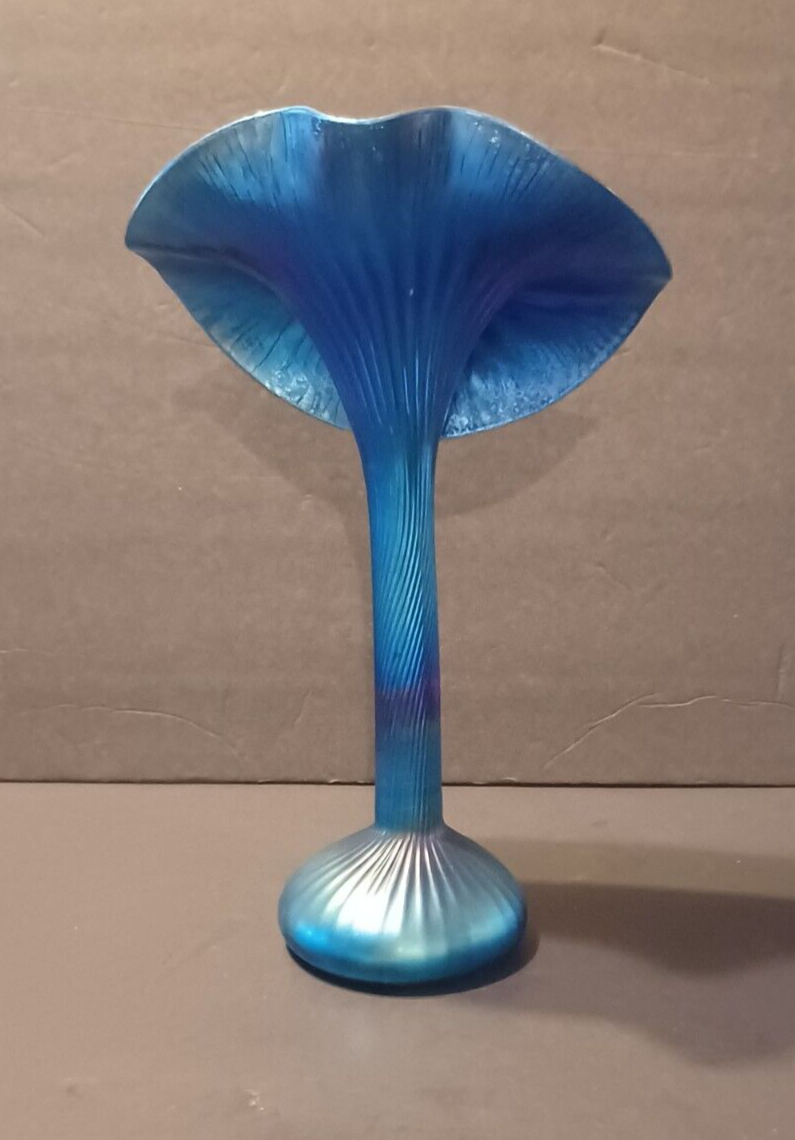 LUNDBERG Studios Art Glass JACK IN THE PULPIT Aurene Blue Iridescent Vase image 7