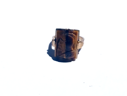 Vintage Men's Tigers Eye Roman Soldier Intaglio & 10K Gold Ring image 0