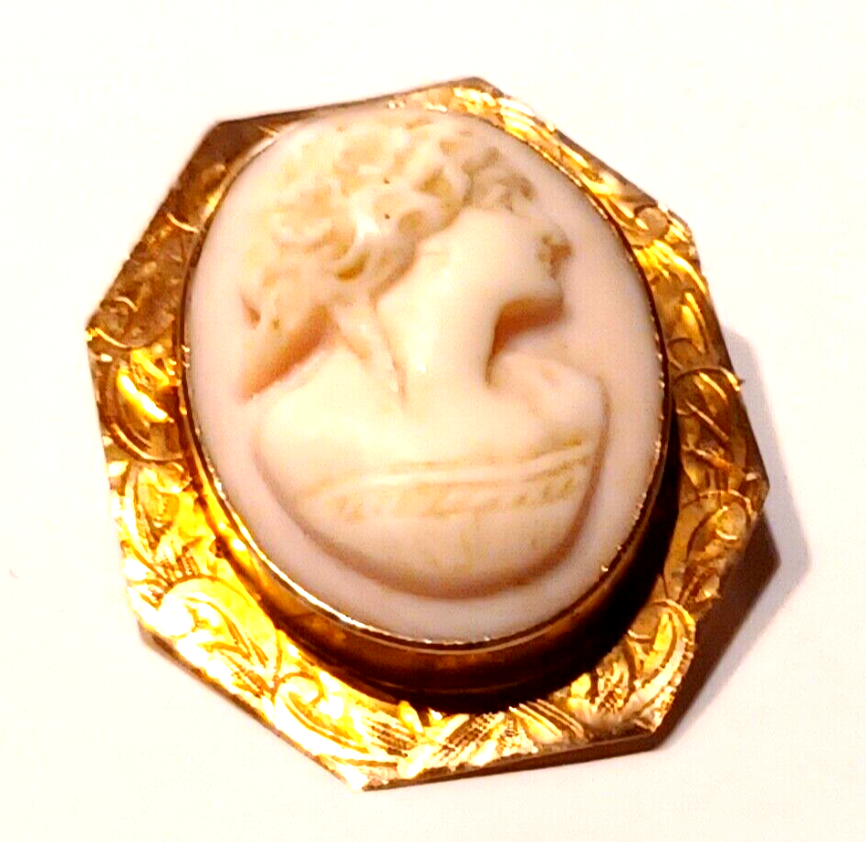 Gorgeous Antique Pin Coral Cameo & 10k Yellow Gold Scroll Pendant Pin image 6