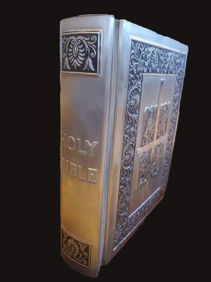 Franklin Mint Library Sterling Silver Vintage Holy Bible With Illustrations image 3