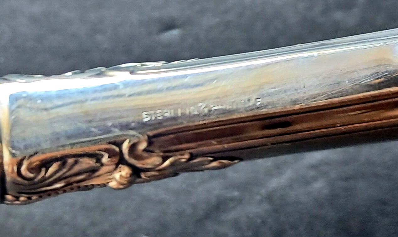 Sir Christopher by Wallace Sterling Silver Cake Breaker Serving Piece image 5