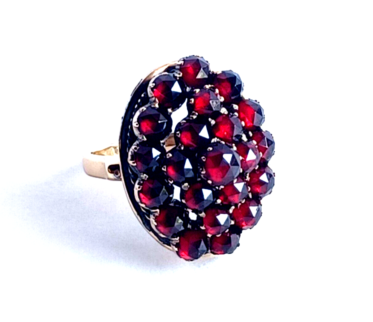Antique Victorian Bohemian Garnet & 10K Yellow Gold Ring image 0