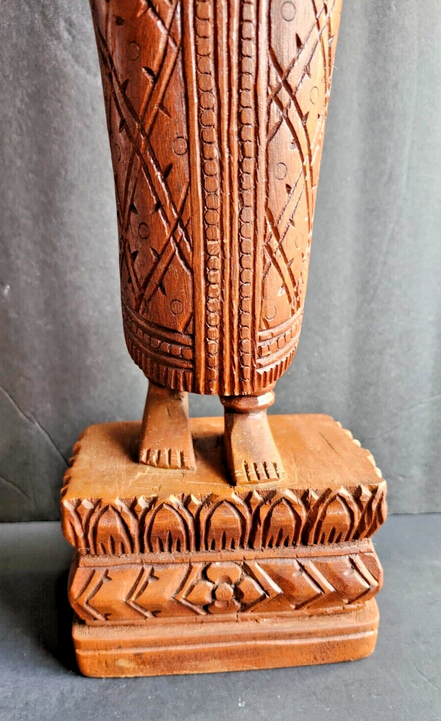 Large Indonesian Bali Balinese Carved Wood Woman Figurine image 3