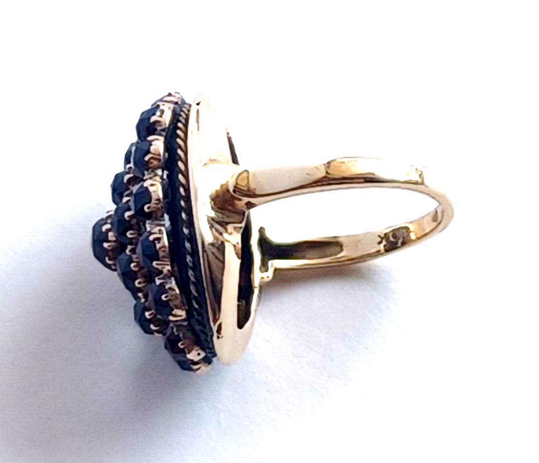 Antique Victorian Bohemian Garnet & 10K Yellow Gold Ring image 8