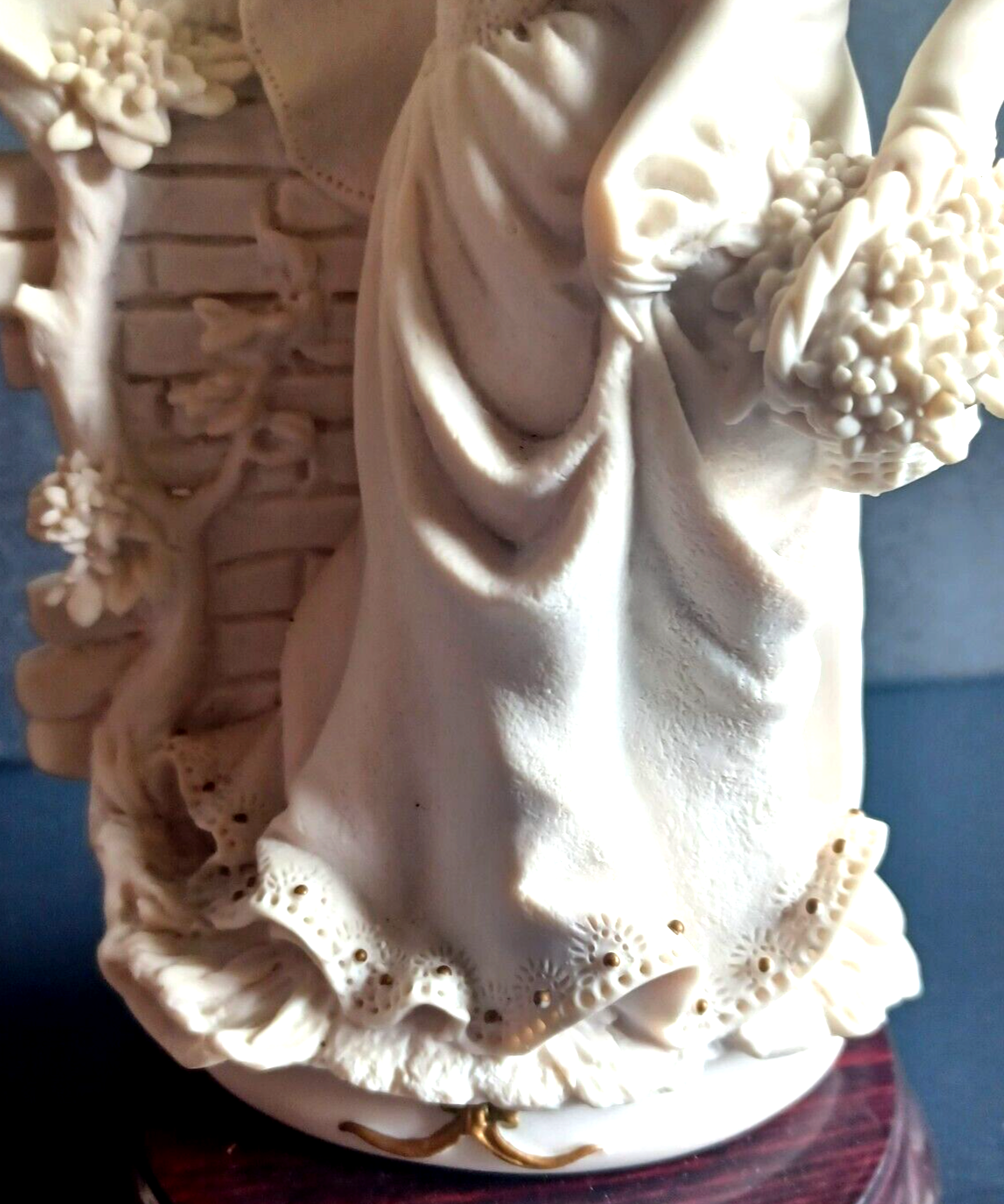 Giuseppe Armani 0201F Love in Bloom Bride & Groom Married Couple w/ Bouquet image 6