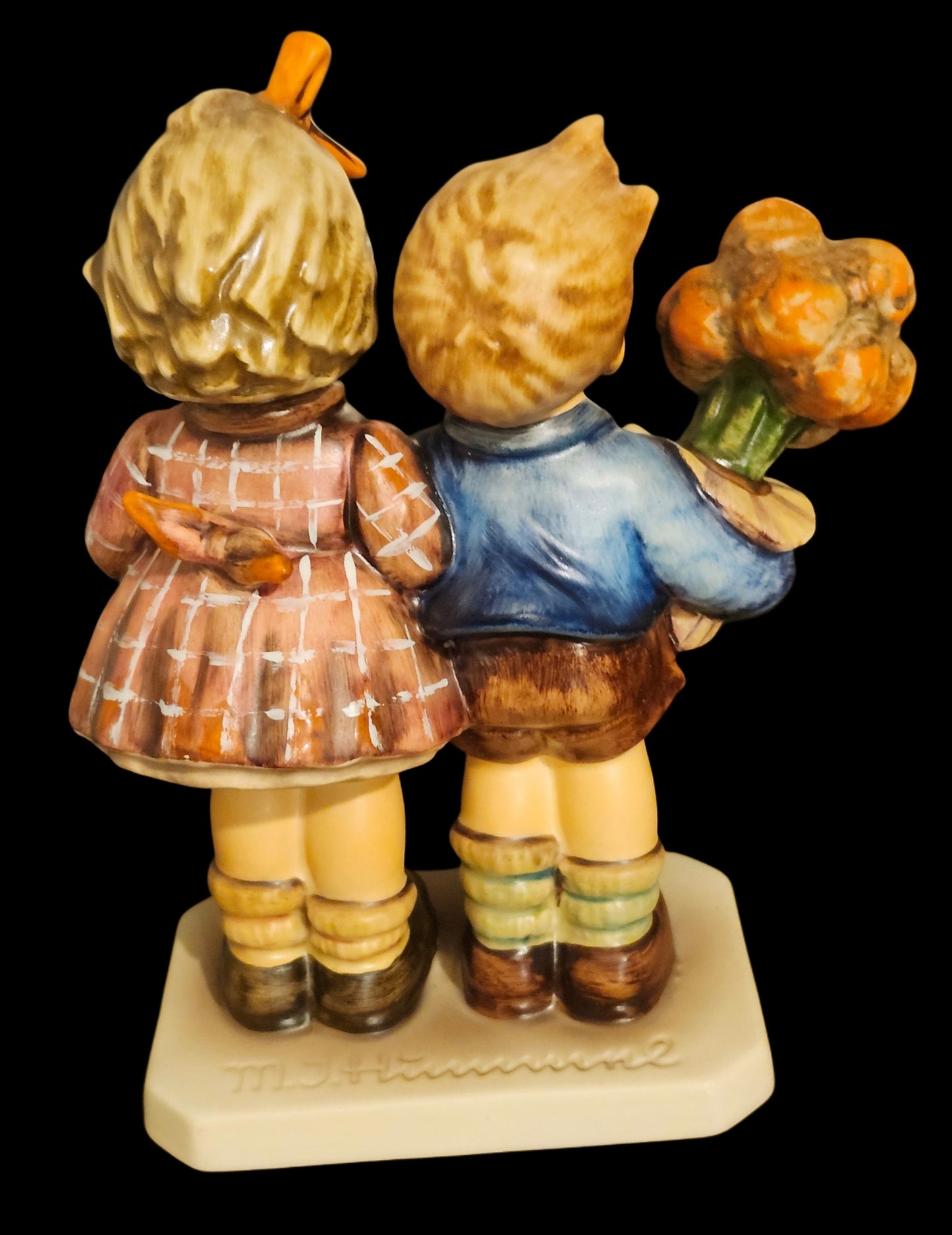 Hummel 50 Year Jubilee "The Love Lives On" Figurine #416 w/ Box & Display Stand image 2