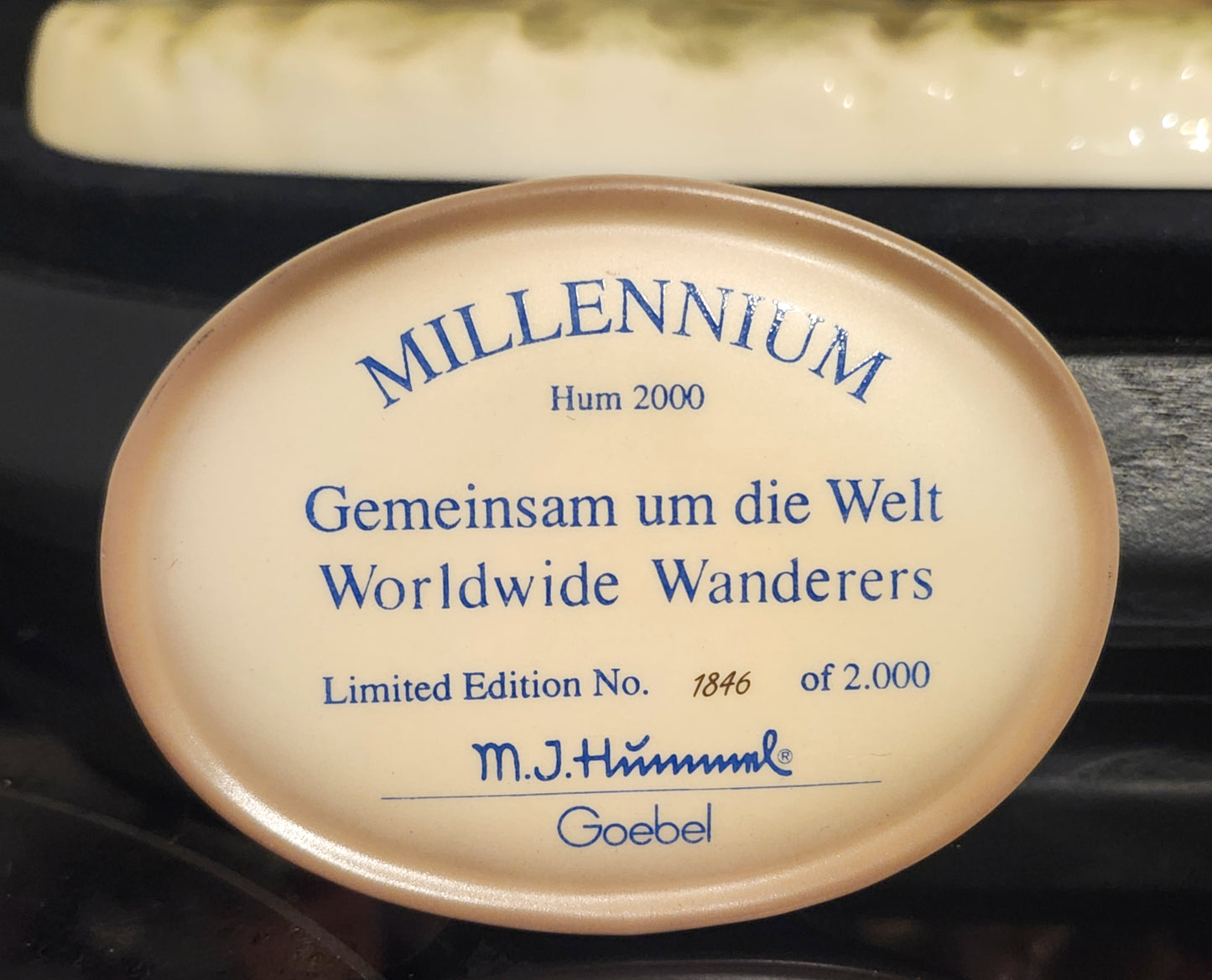 Hummel # 1440 "Worldwide Wanderers" Millennium HUM 2000 Limited Edition Figurine image 4