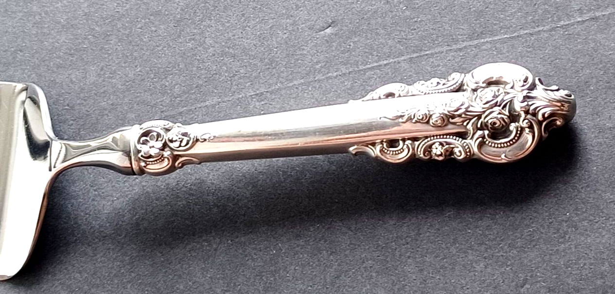 Grande Baroque by Wallace Sterling Silver Pie and Cake Server image 3