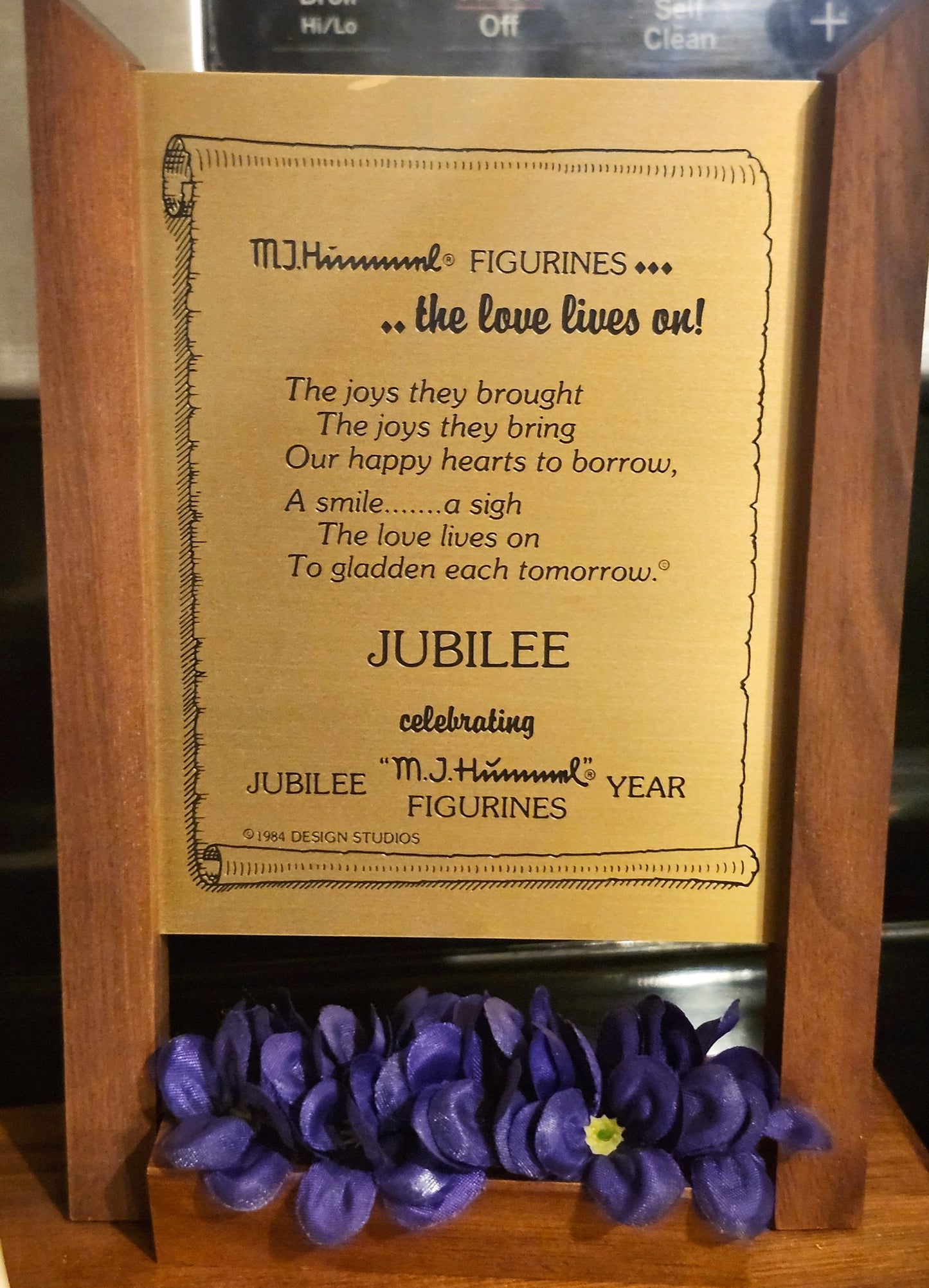 Hummel 50 Year Jubilee "The Love Lives On" Figurine #416 w/ Box & Display Stand image 5