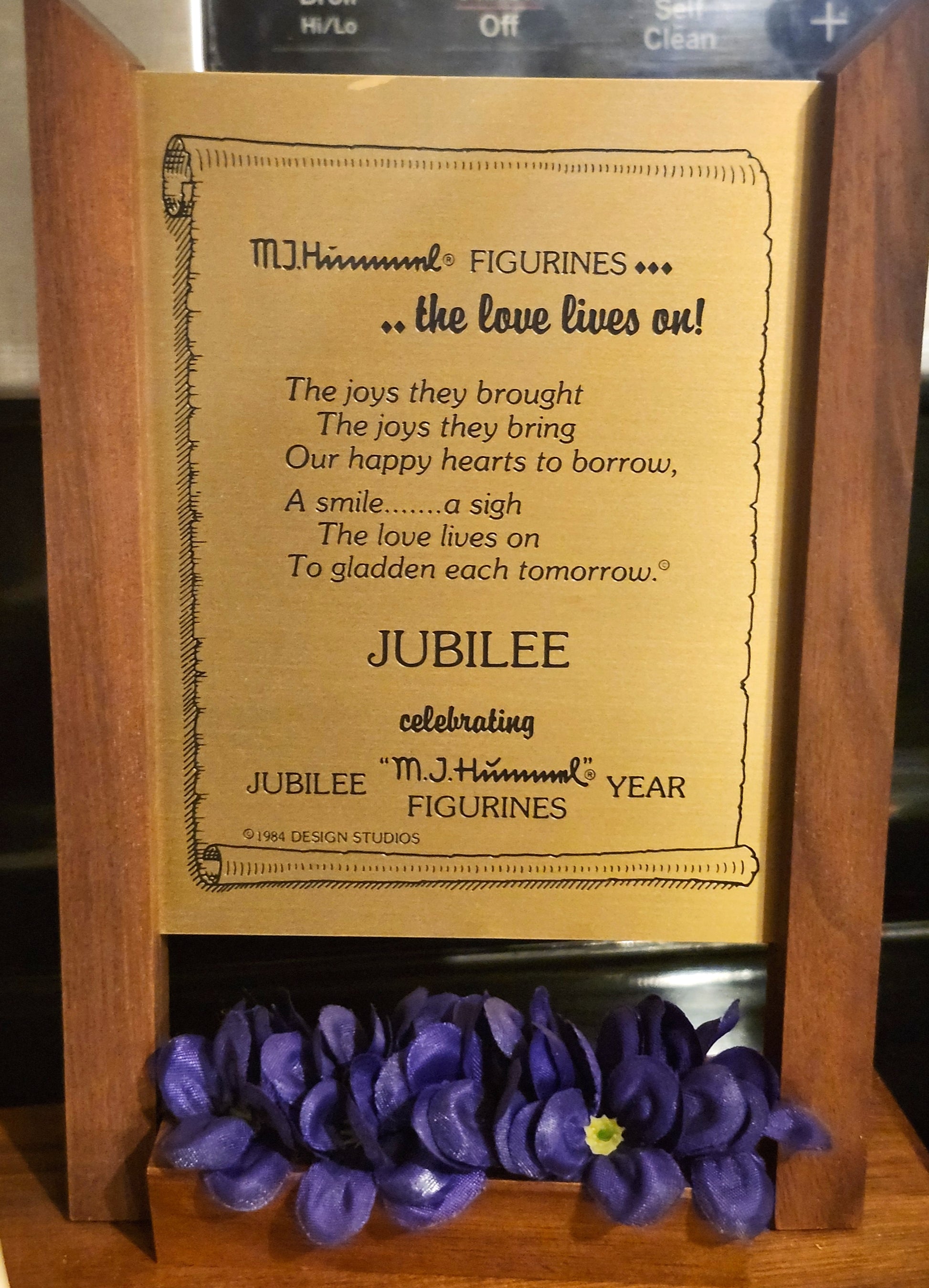 Hummel 50 Year Jubilee "The Love Lives On" Figurine #416 w/ Box & Display Stand image 5