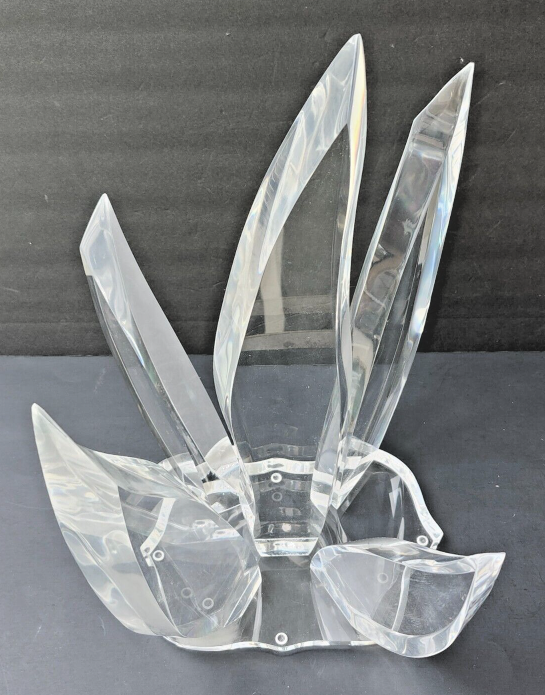 Large Mid Century Modern Abstract Fire Flames Lucite Sculpture Centerpiece image 2