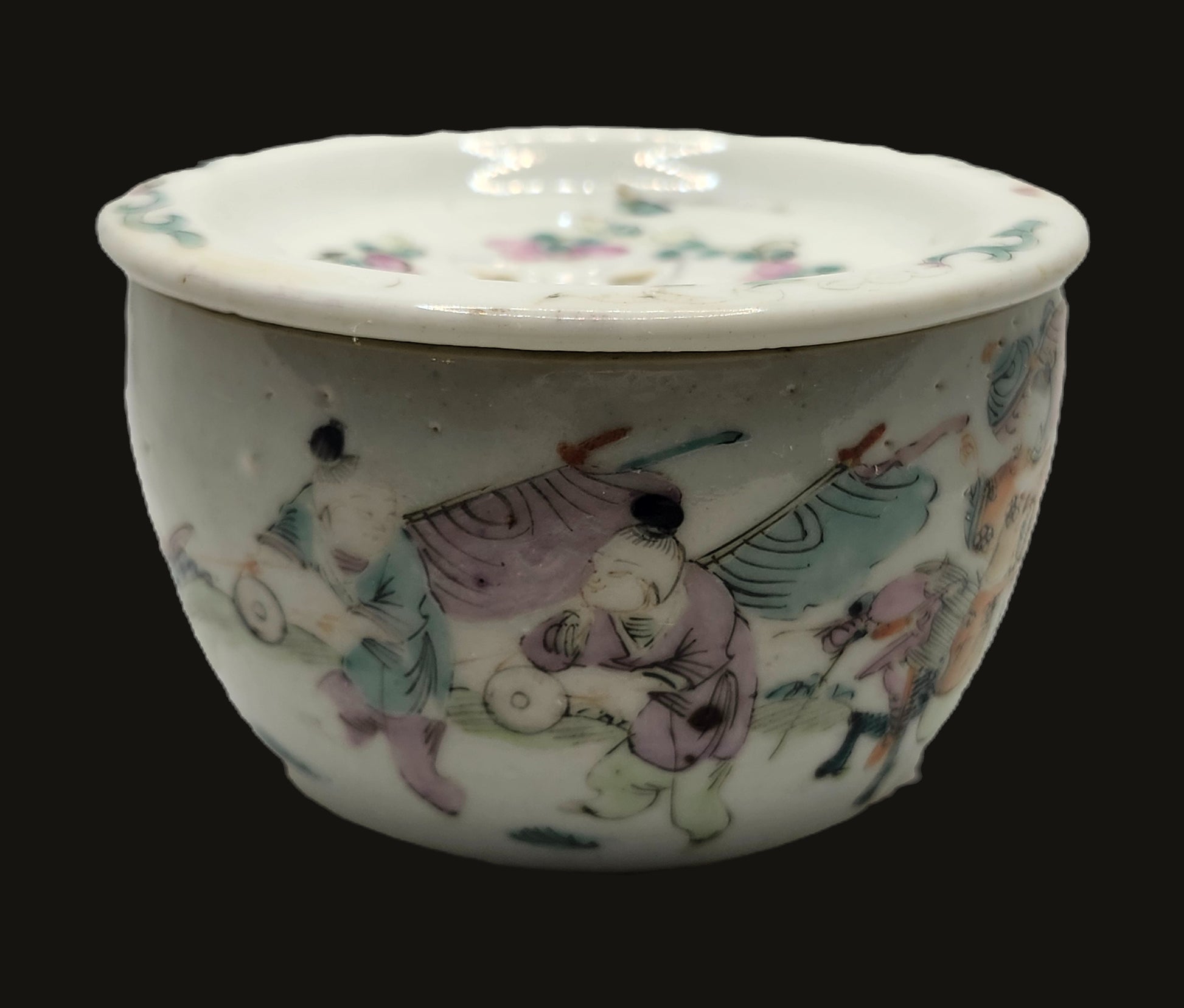 19th Century Chinese Famille Rose Porcelain Cricket Cage image 1