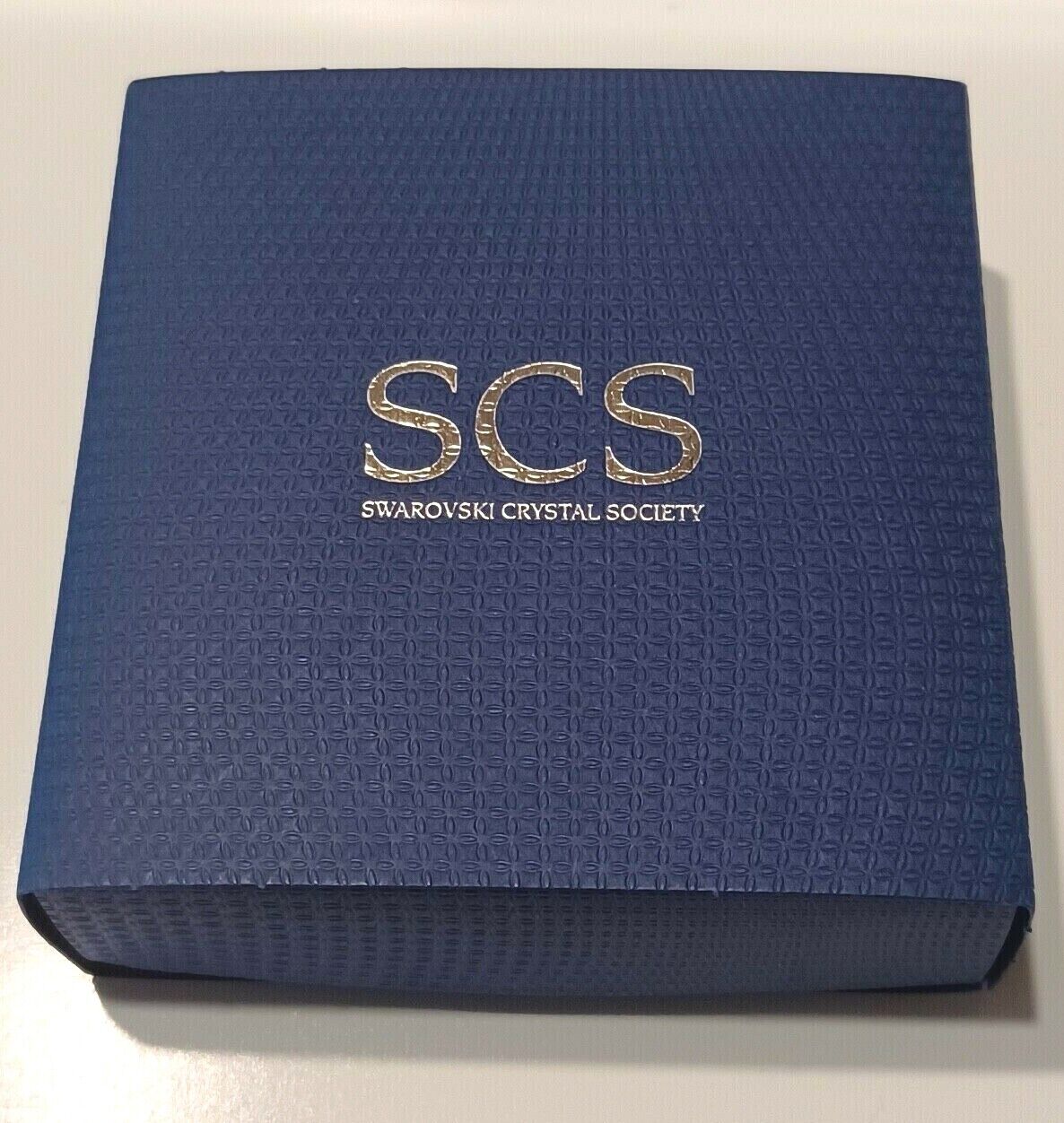 Swarovski Crystal 2015 SCS Peacock Plaque Paperweight Membership Gift 5063699 image 5