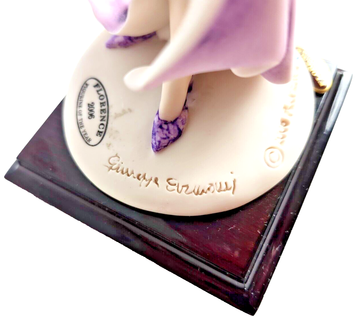 RARE! Giuseppe Armani #2044C "My Furry Pal”  2006 Figurine of the Year image 5