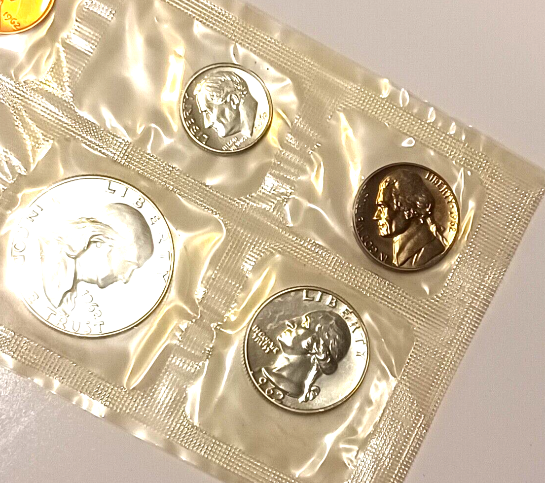 1962 U.S. Mint SILVER PROOF Set in Original Envelope image 3