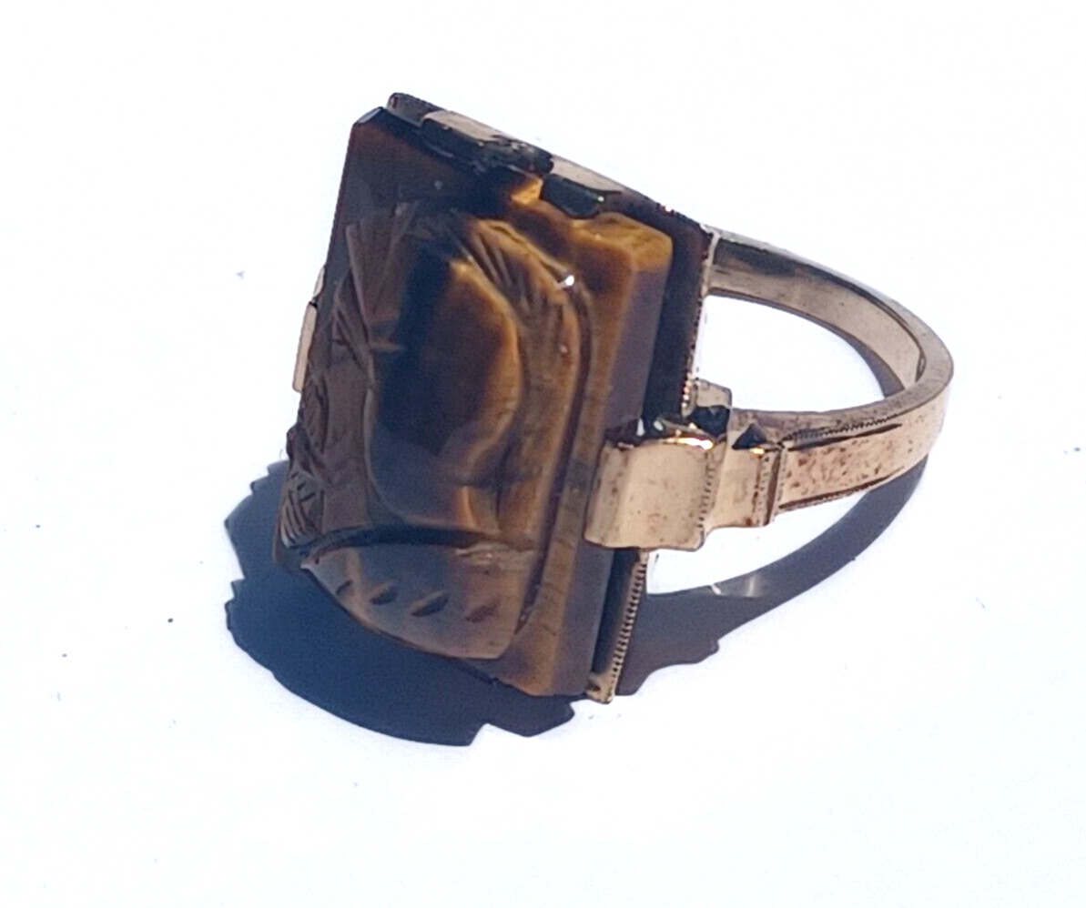 Vintage Men's Tigers Eye Roman Soldier Intaglio & 10K Gold Ring image 4