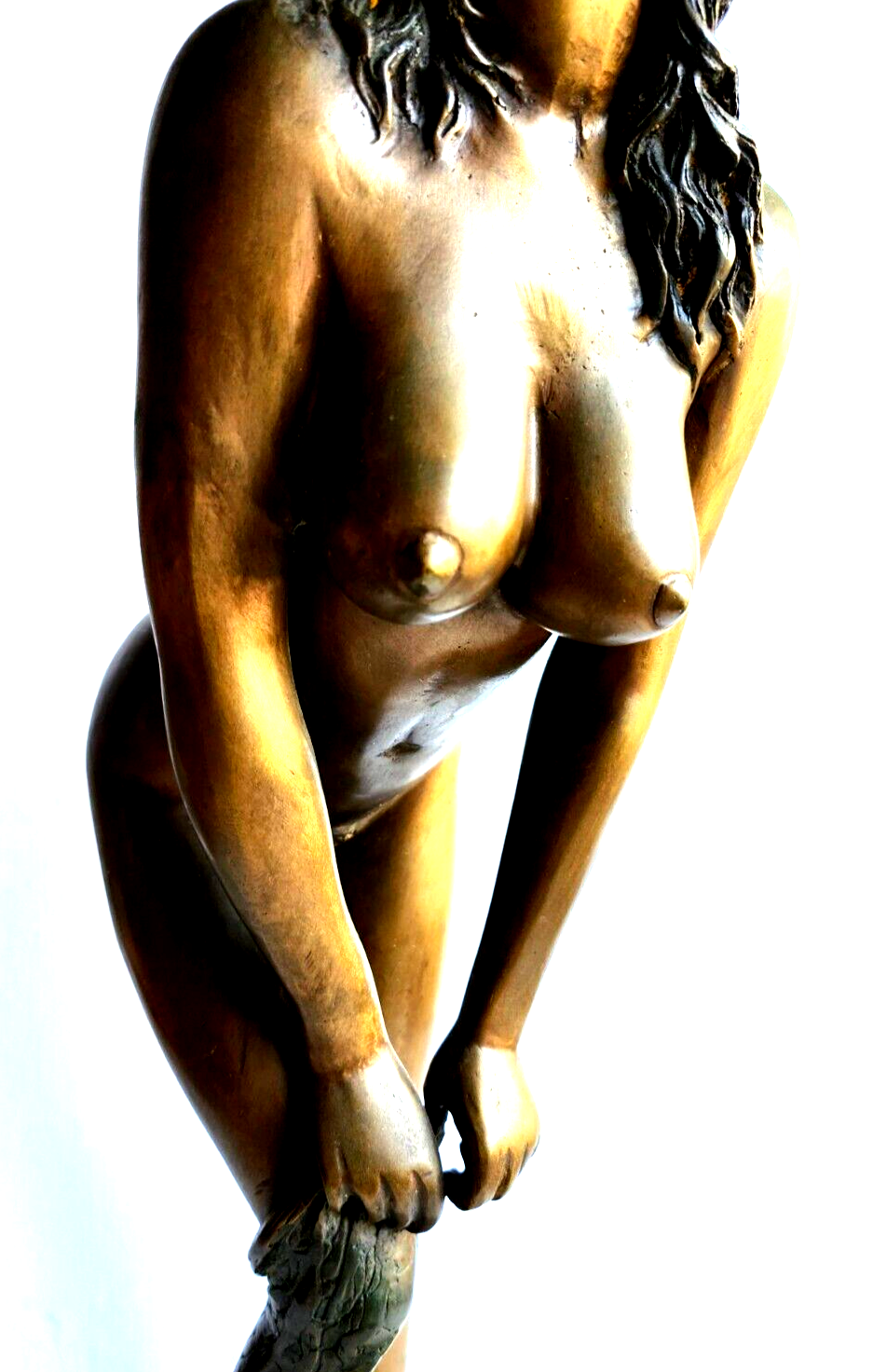Tall Detailed Nude Woman Bent Over Bronze Statue Signed by Raoul Larche image 4