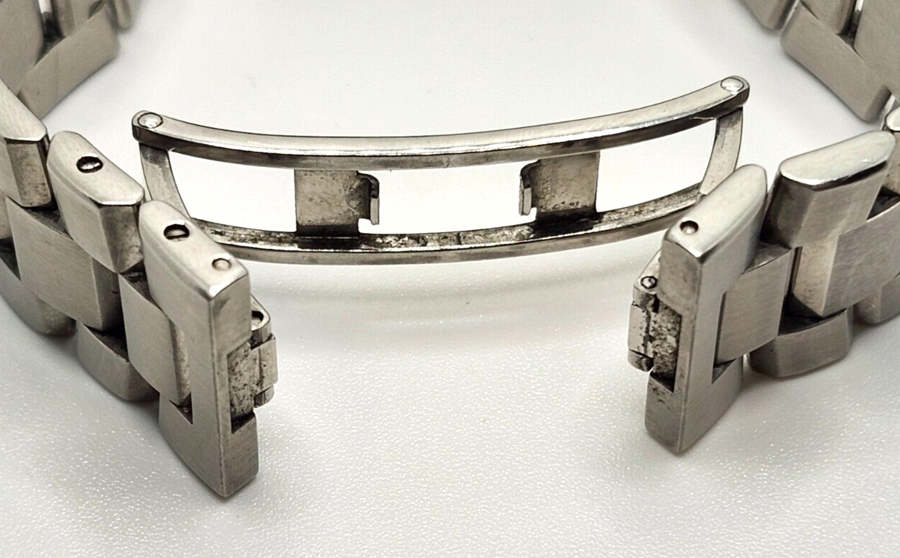 Movado Eliro 84.C1.455.A 26mm Stainless Steel Women's Wristwatch image 8