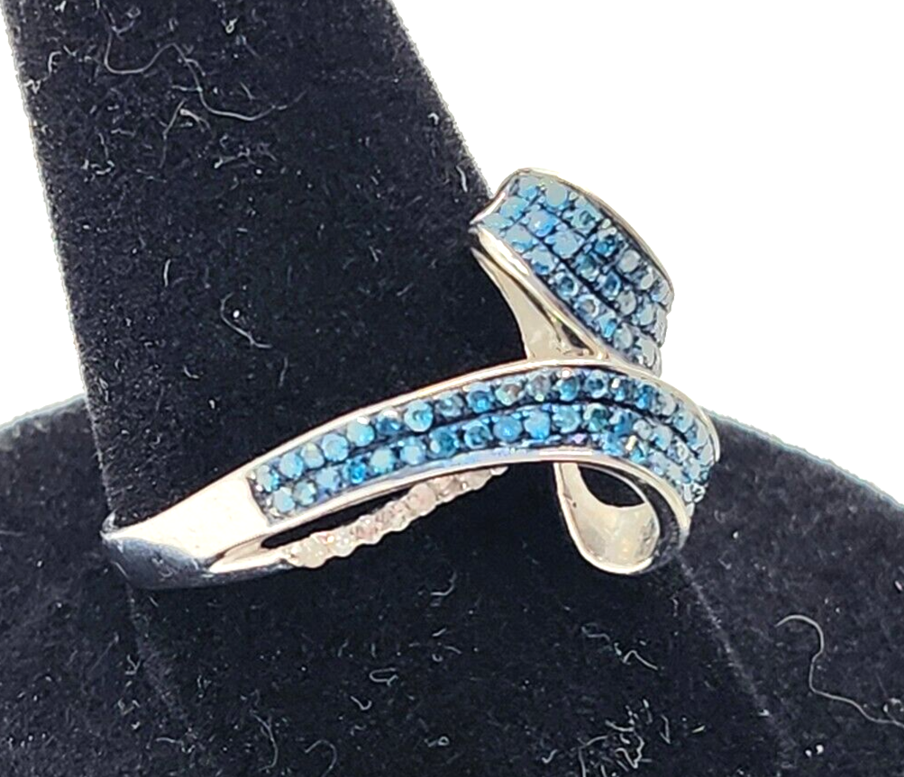 Gorgeous Blue & White Diamond & 10K White Gold Ring image 2