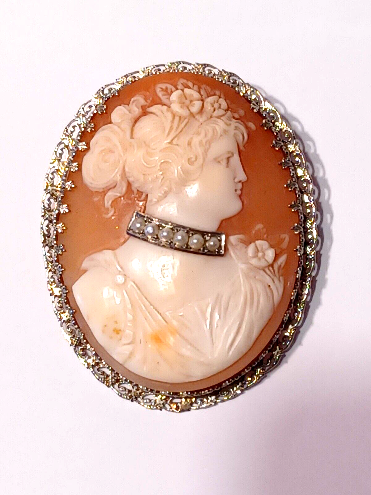 Gorgeous Victorian Shell Cameo & 14K White Gold Brooch ~ Cameo w/ Pearl Choker image 2